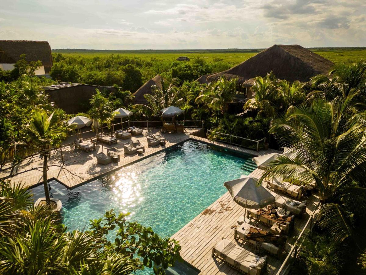 Radhoo Tulum