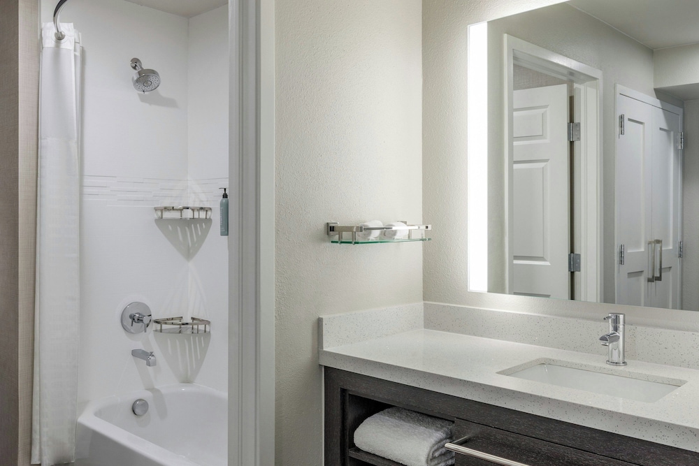 Residence Inn by Marriott Denver Airport at Gateway Park - photo 37