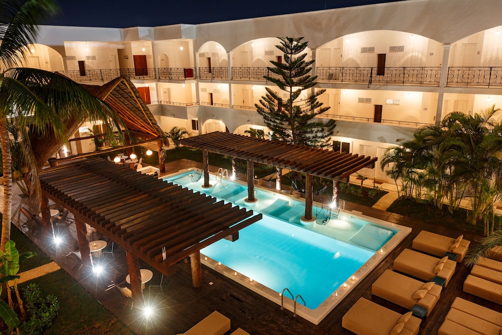 Outdoor pool