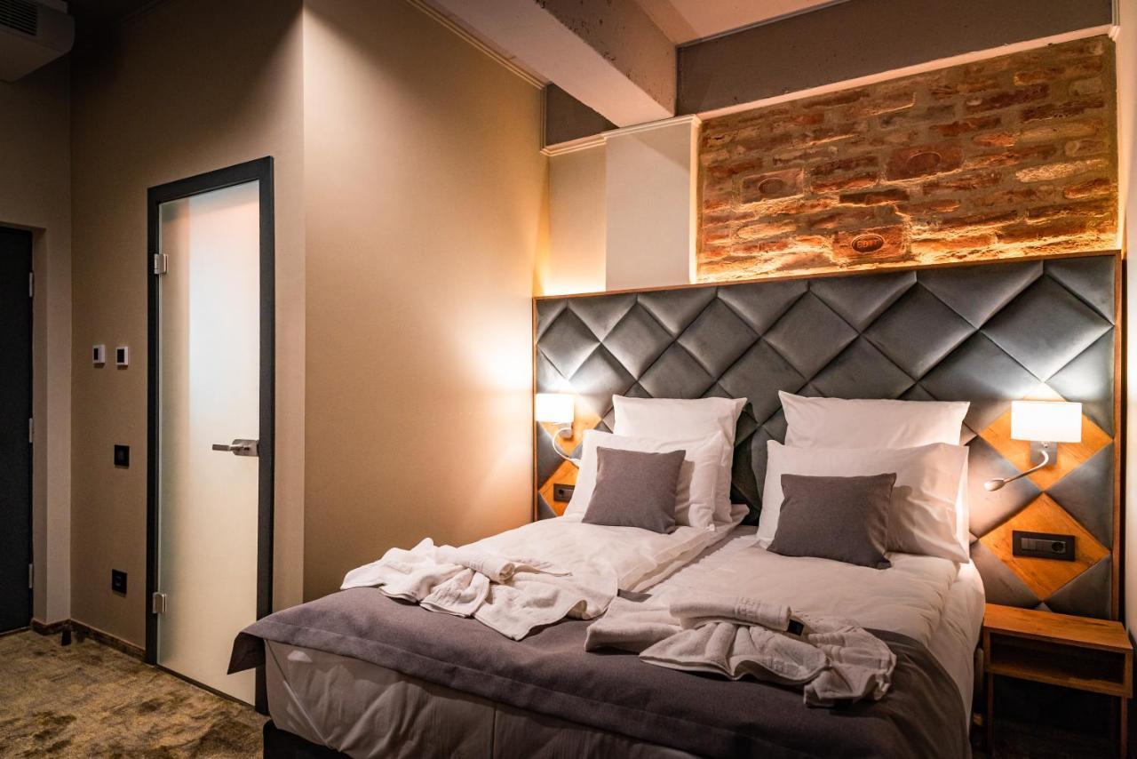 Mustang Boutique Rooms — Oradea — photo 3