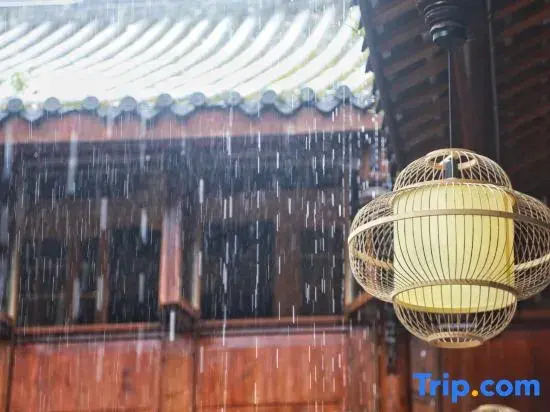 Shuyuan Hot Spring Hotel — 4-Star Luxury Hotel in Chengdu, People's Republic of China