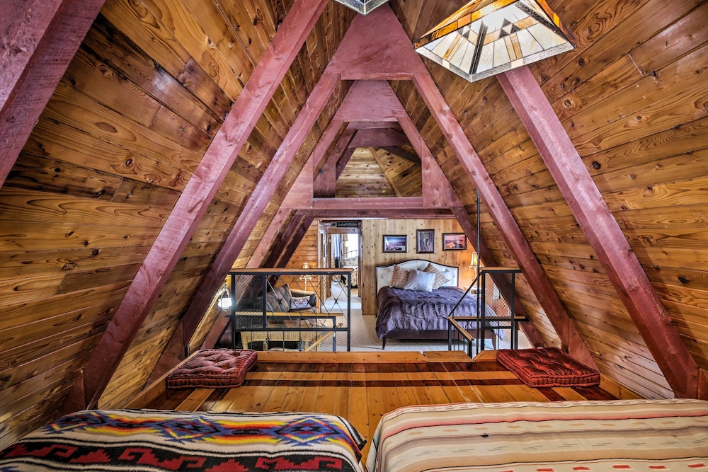 Serene Creekside Sheridan Getaway: Mountain Views - photo 2