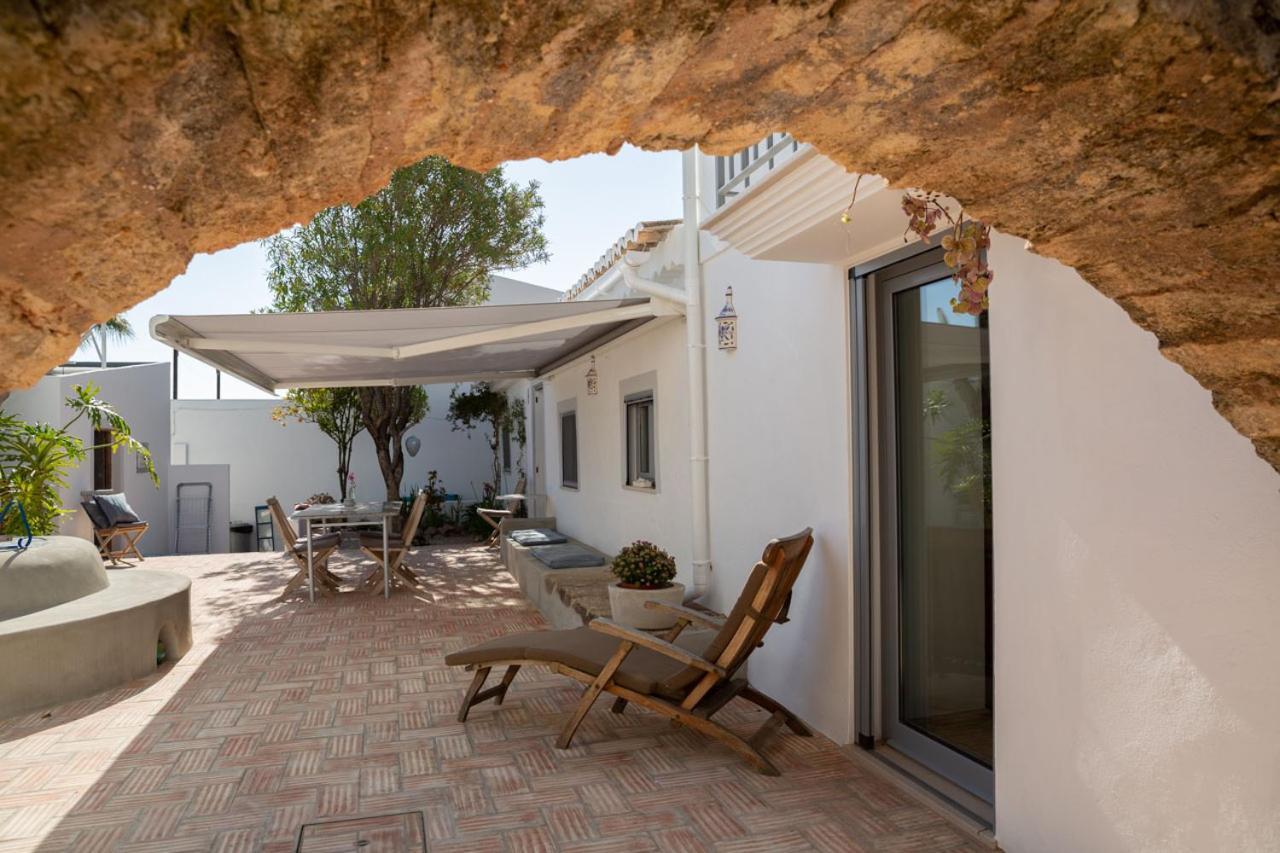 Stilvolles Architekten Cottage Mit Pool — 4-Star Luxury Hotel in Loule, Portugal