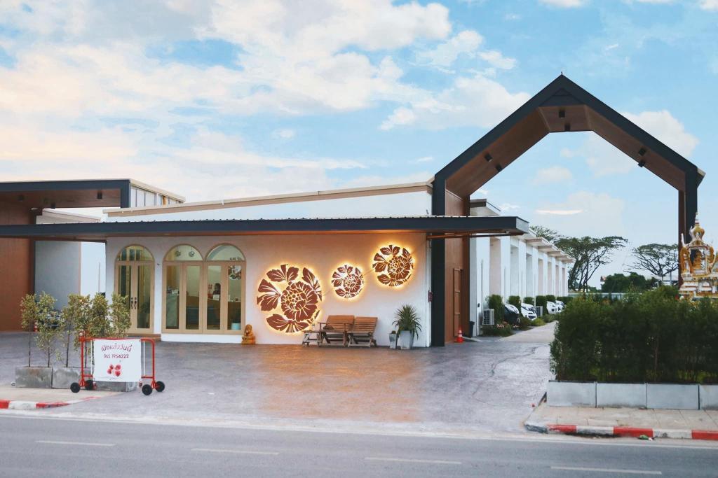 Chul Boutique Villa จุล บูทิค วิลล่า — 4-Star Luxury Hotel in Nakhon Si Thammarat, Thailand