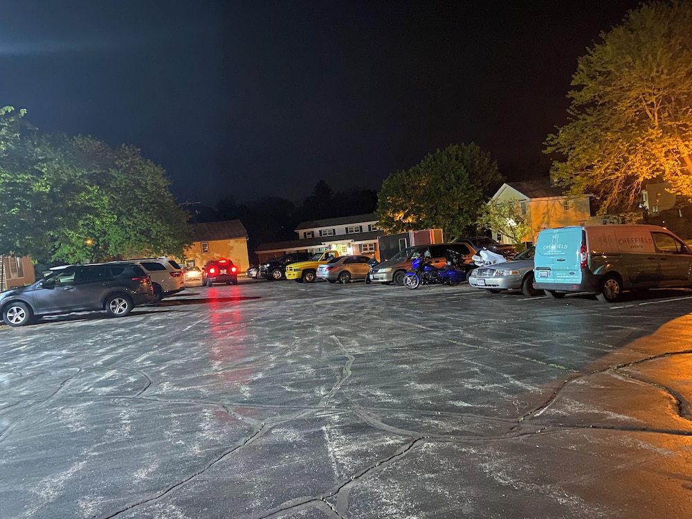 Plymouth Suites Hotel - photo 25