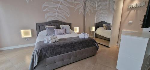 KISSES FROM LIVORNO open space apartment no pets allowed — 4-Star Luxury Hotel in Livorno, Italy