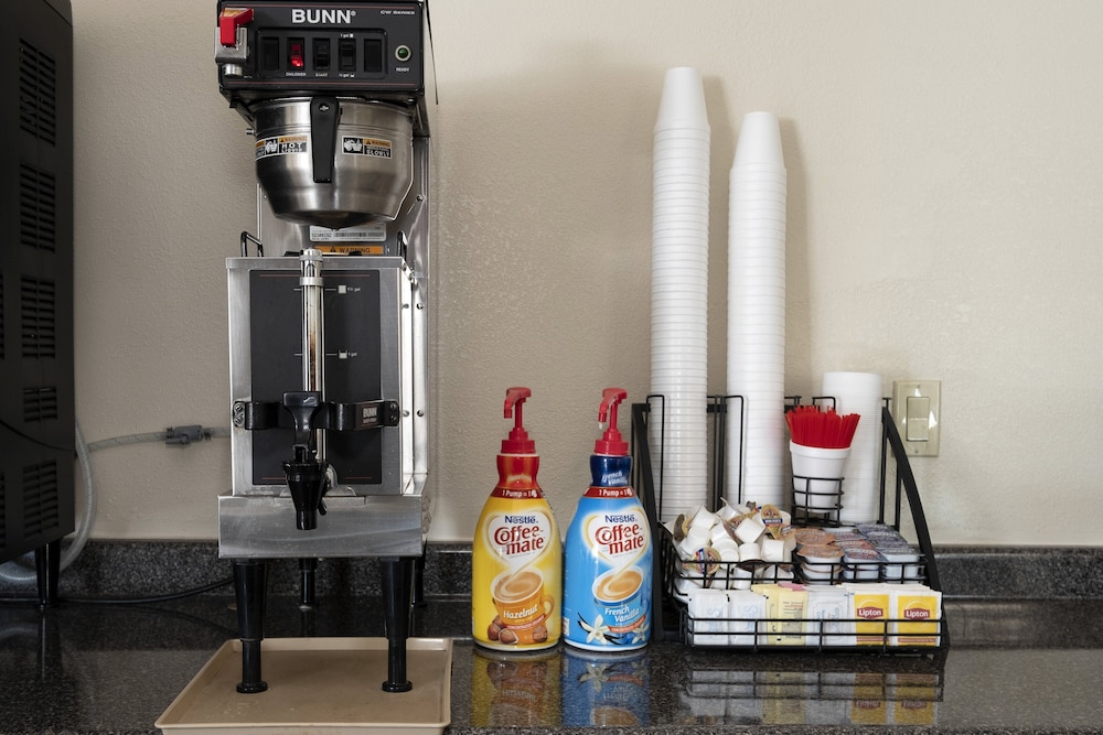 Red Roof Inn Springfield MO - photo 3