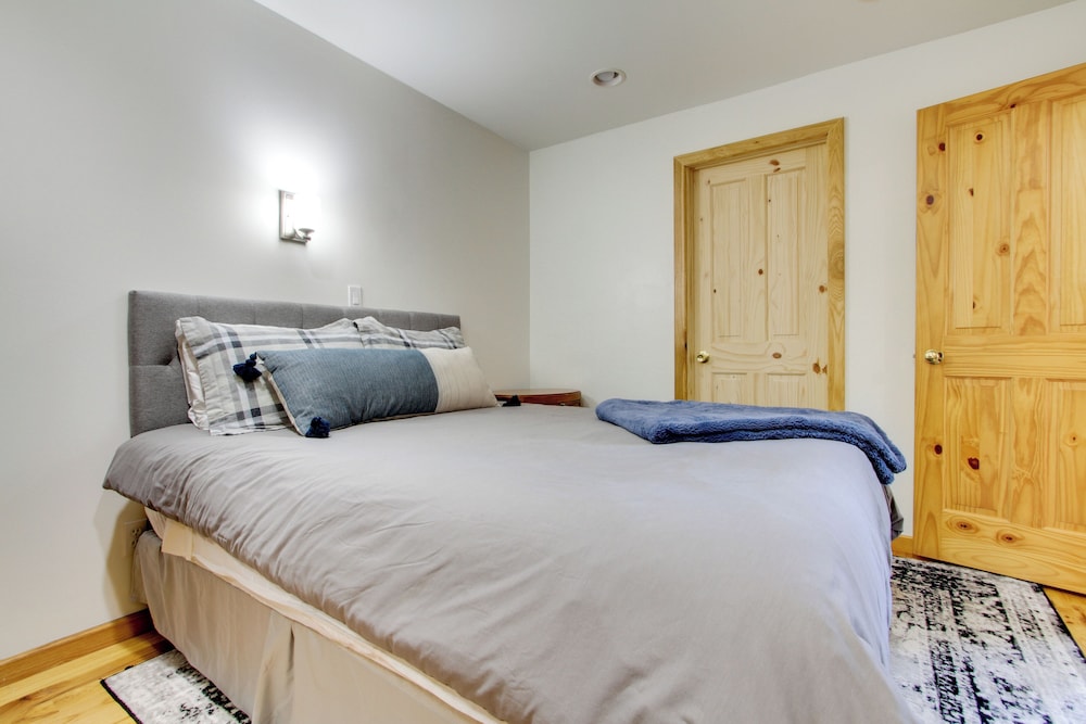 Modern Mountain View Condo at Big Sky Resort - photo 18