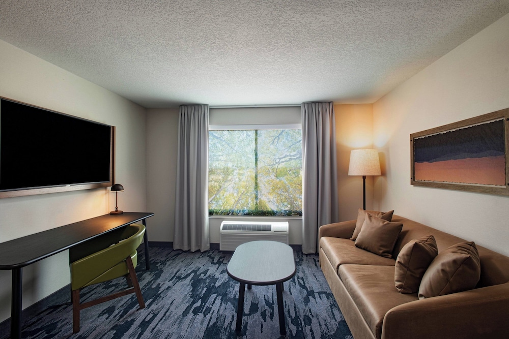 Fairfield Inn & Suites by Marriott Oskaloosa - photo 7