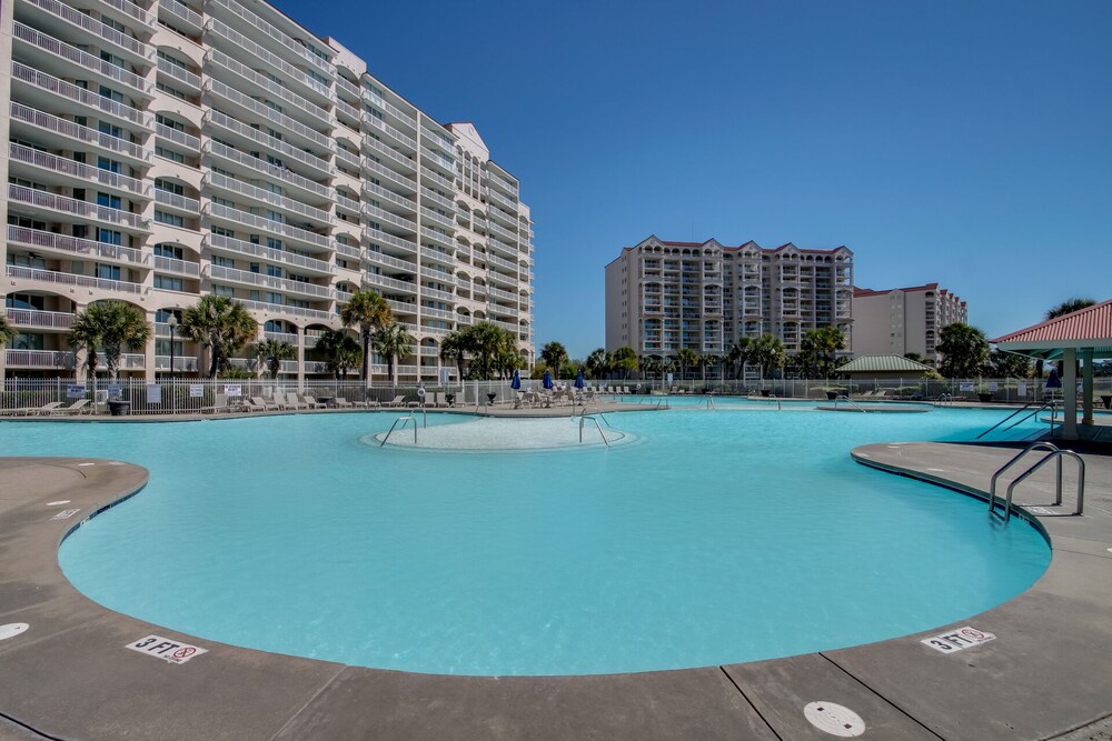 Barefoot Resort North Tower 206 Windy Hill in Myrtle Beach, United States