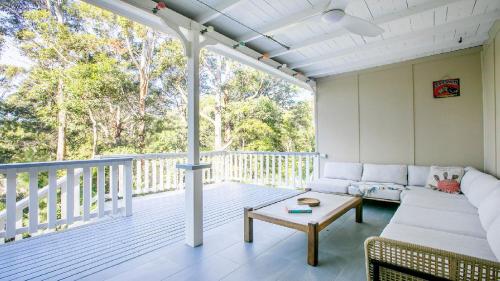 Bush Setting With Easy Walk To Beach — hotel in Macmasters Beach