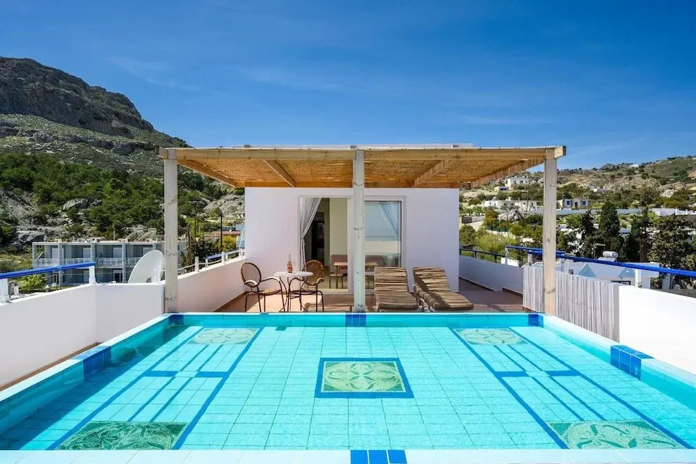 Stegna Sunrise Suite Sleeps 4 Pool — 4-Star Luxury Hotel in Archangelos, Greece