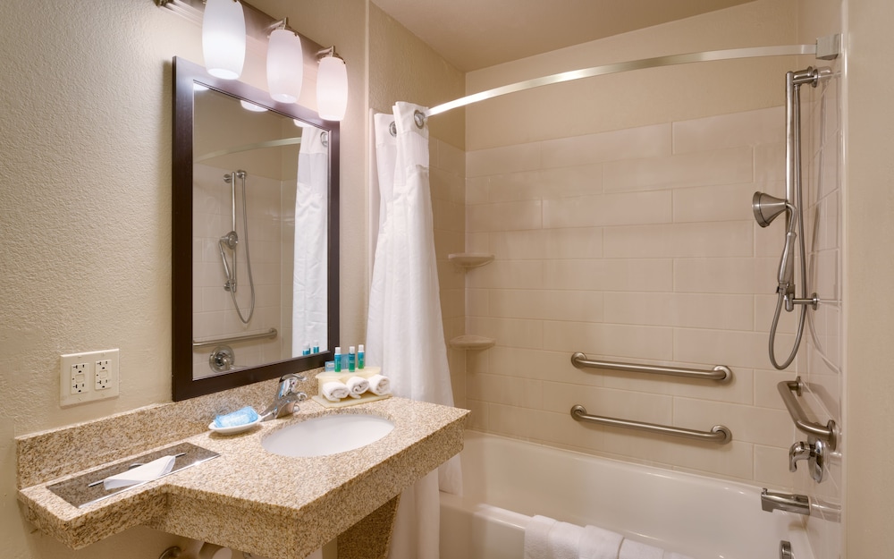 Holiday Inn Express & Suites Orem North Provo by IHG - photo 5
