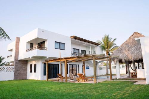 Playa Monterrico Candelaria2 in Taxisco, Guatemala