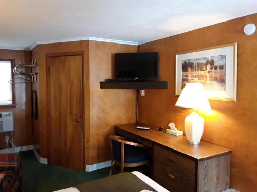 Gladstone Motel - photo 2