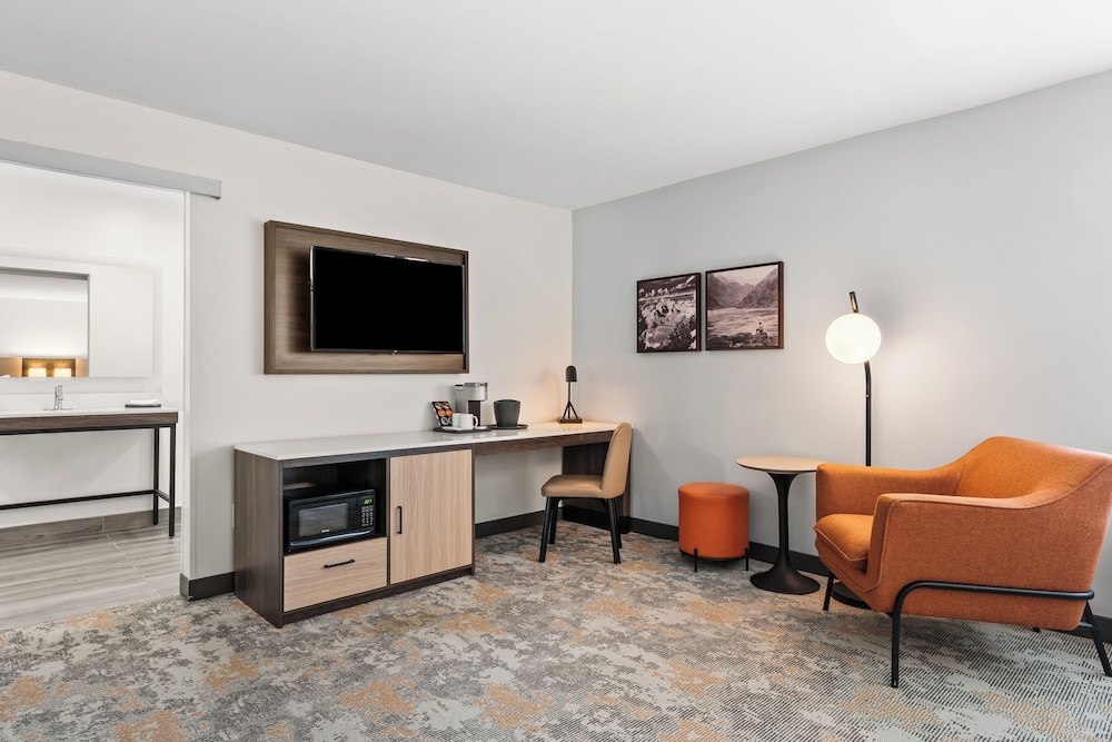 The Ellsworth Hotel an Ascend Collection Hotel - photo 25