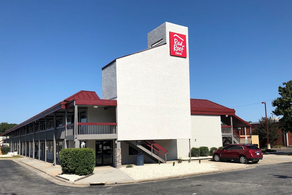 Red Roof Inn Greenville NC in Greenville, United States