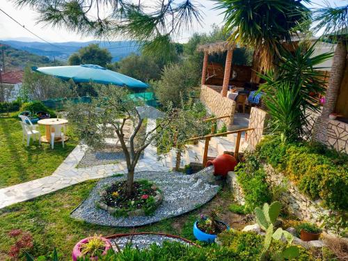 Marathos Hill - carbon neutral hotel in Volos
