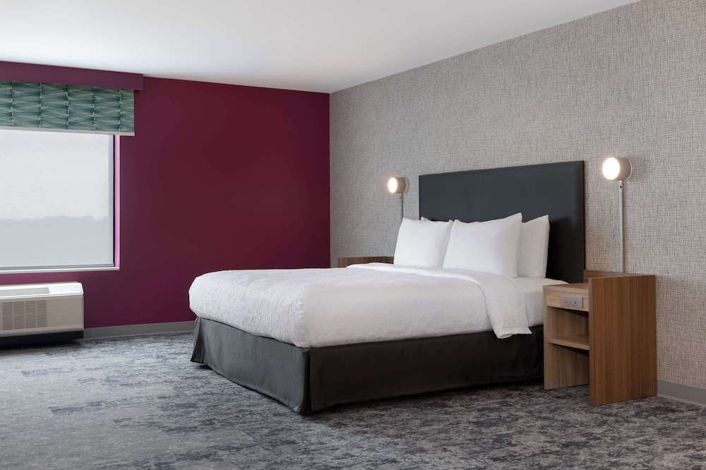 Home2 Suites by Hilton Sheboygan - photo 12