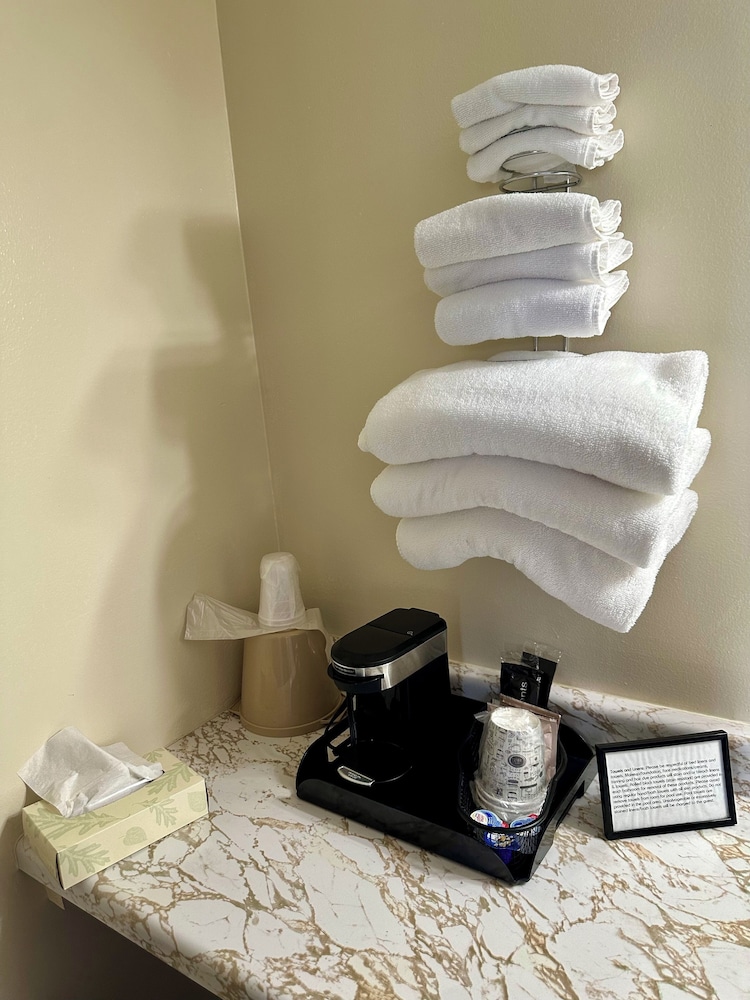 Geneva Wells Inn - photo 33
