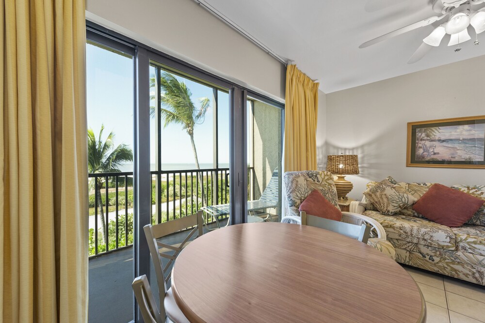 Caribbean Beach Club by Capital Vacations - photo 20