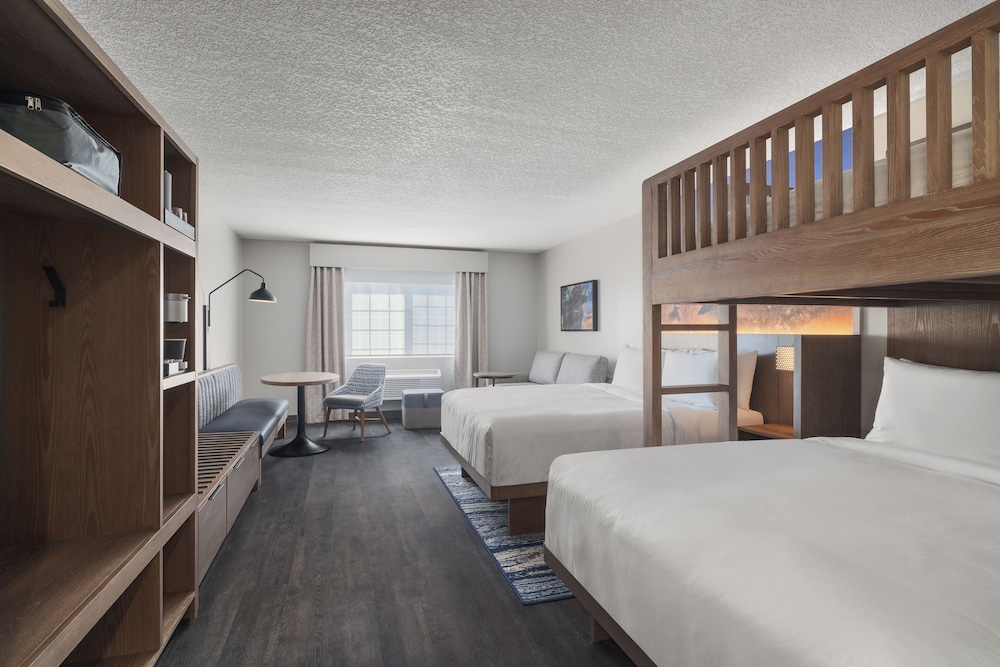 Starlite Yellowstone Tapestry Collection by Hilton - photo 32