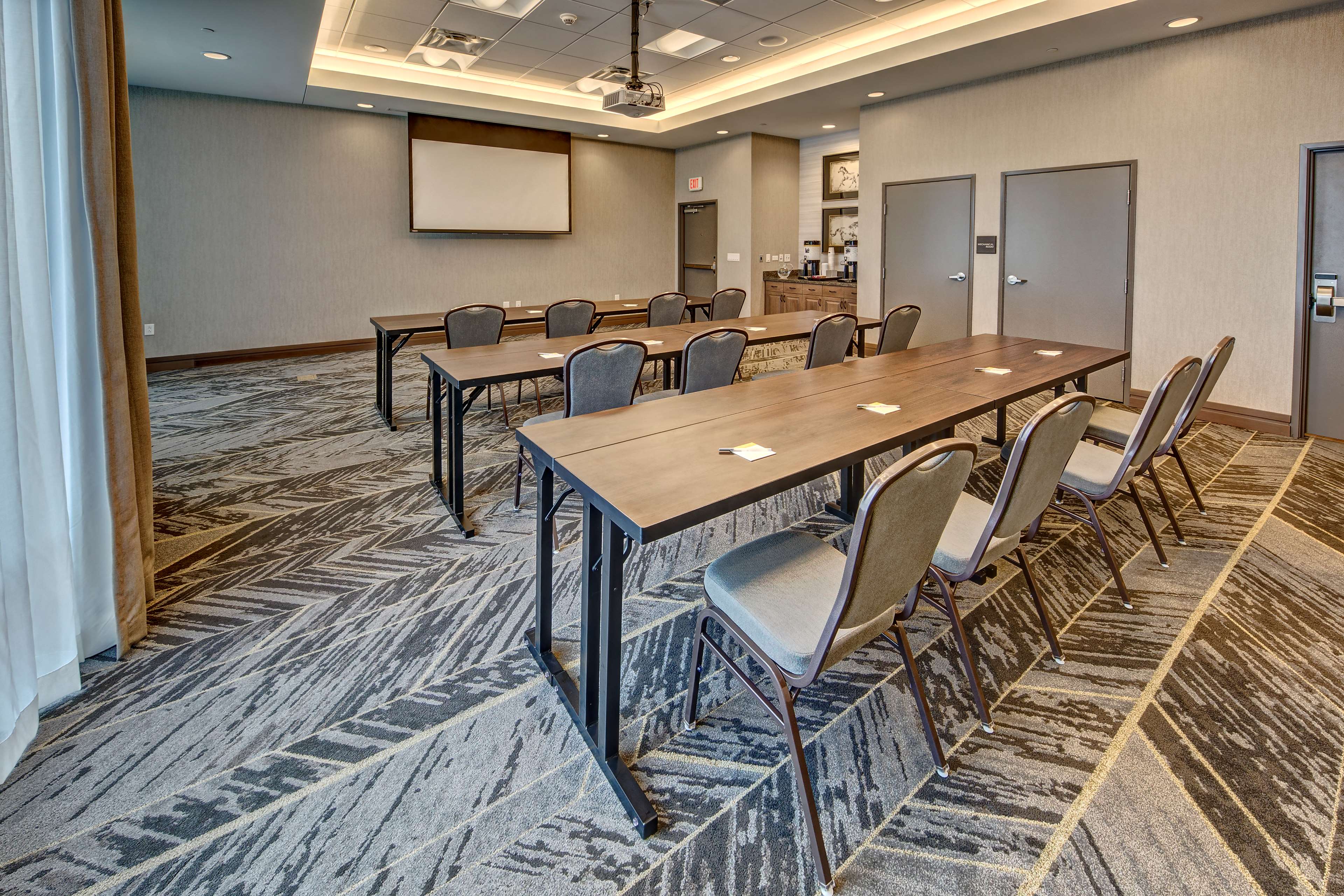 Hampton Inn & Suites Franklin Berry Farms - photo 15