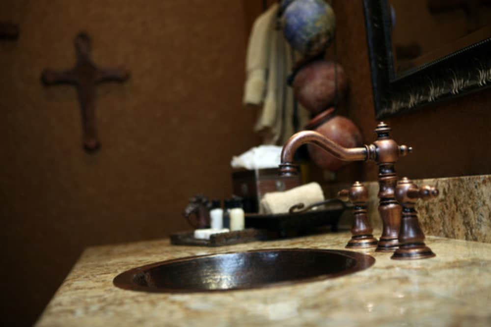 Two Hearts Inn - photo 24