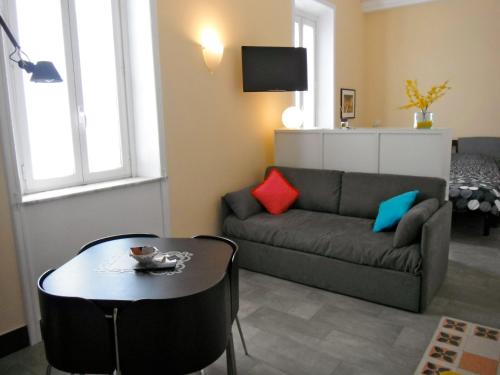 Domi Aloisii — 4-Star Luxury Hotel in Rome, Italy