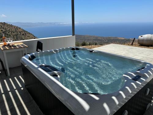 Theophilos Seaview Home — 4-Star Luxury Hotel in Agia Galini, Greece