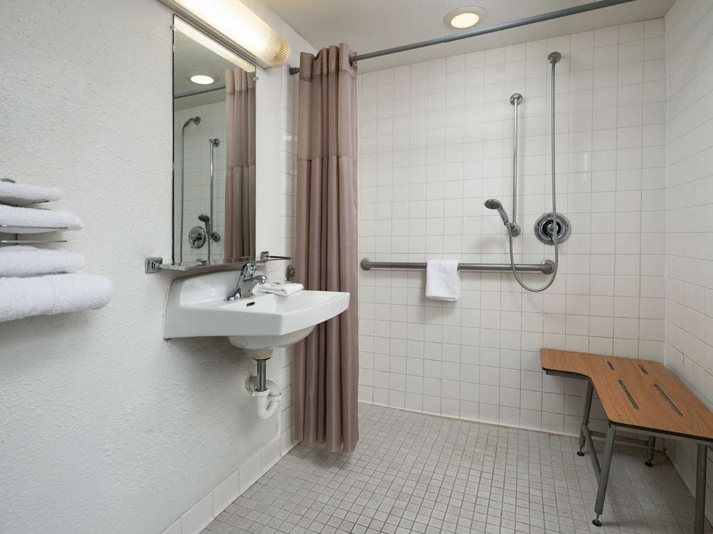 Motel 6 Goleta CA Santa Barbara - photo 20