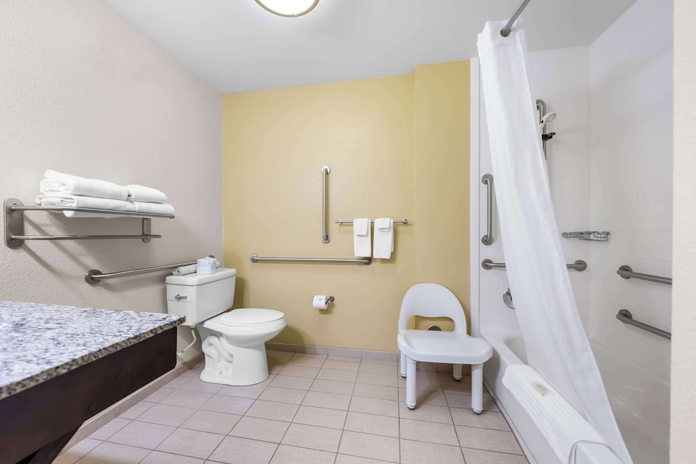 Sleep Inn & Suites West Near Medical Center - photo 24