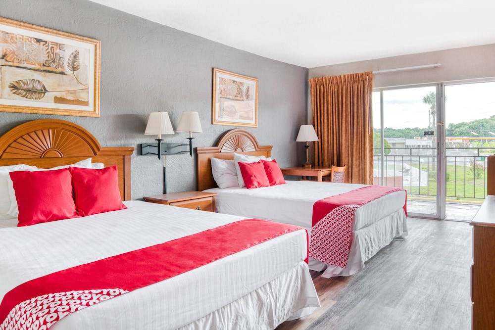 OYO Hotel Mustang Silverspring FL - photo 9