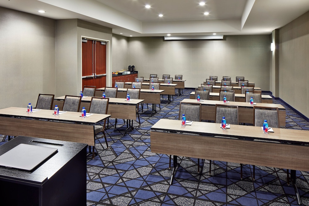 Courtyard by Marriott Vallejo Napa Valley - photo 45