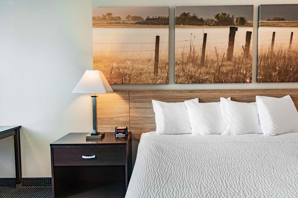 Days Inn by Wyndham Winnemucca - photo 18