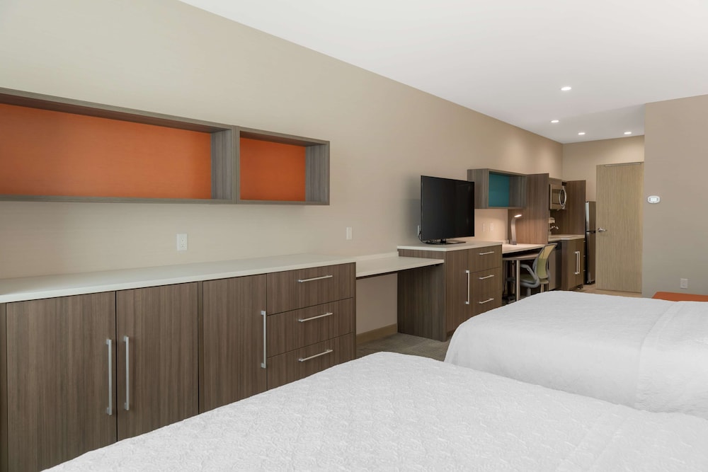 Home2 Suites by Hilton Redlands Loma Linda - photo 14