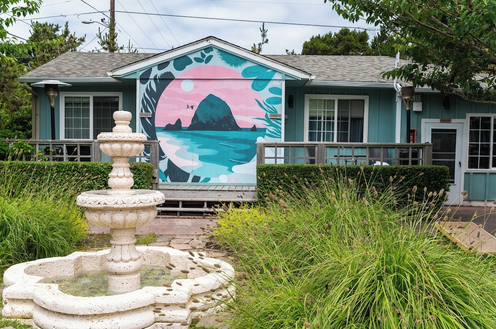 Inn at Haystack Rock - photo 77