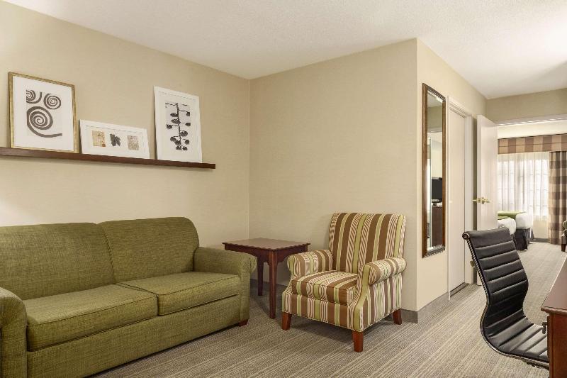 Country Inn & Suites by Radisson Lima - photo 18