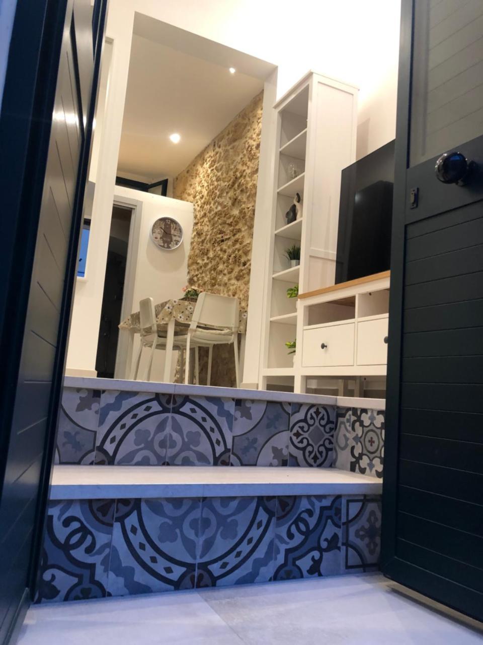 Tannur Del Carmine in Noto, Italy