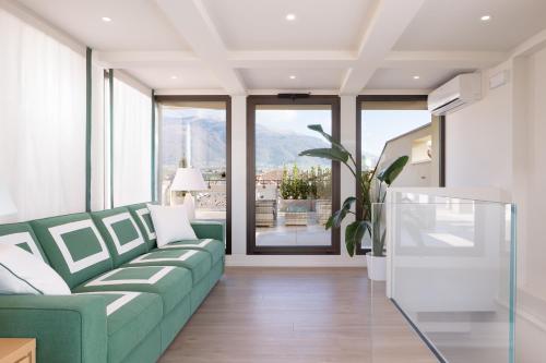 Bellavista Holiday House — 4-Star Luxury Hotel in Valdobbiadene, Italy