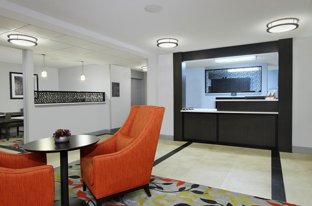 Candlewood Suites Rogers Bentonville - photo 27
