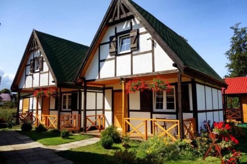 Skrawek Nieba in Unknown City, Poland