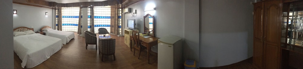 Royal White Elephant Hotel - last minute hotel in Yangon