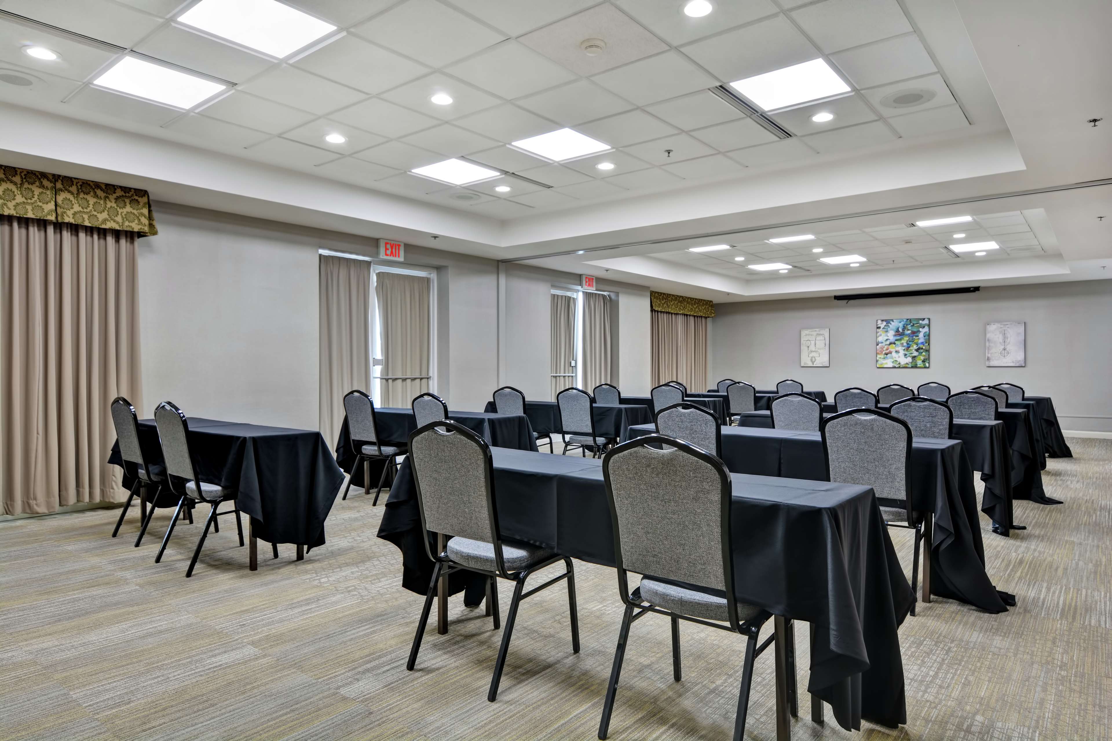 Hilton Garden Inn Green Bay - photo 23
