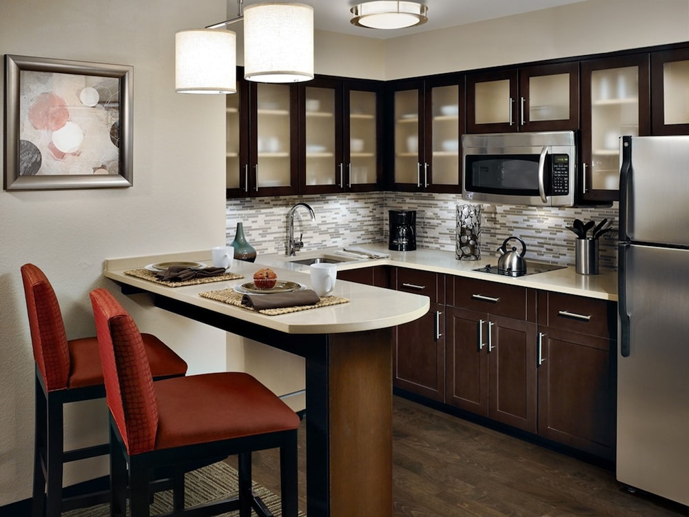 Staybridge Suites Toledo Rossford Perrysburg by IHG - photo 17