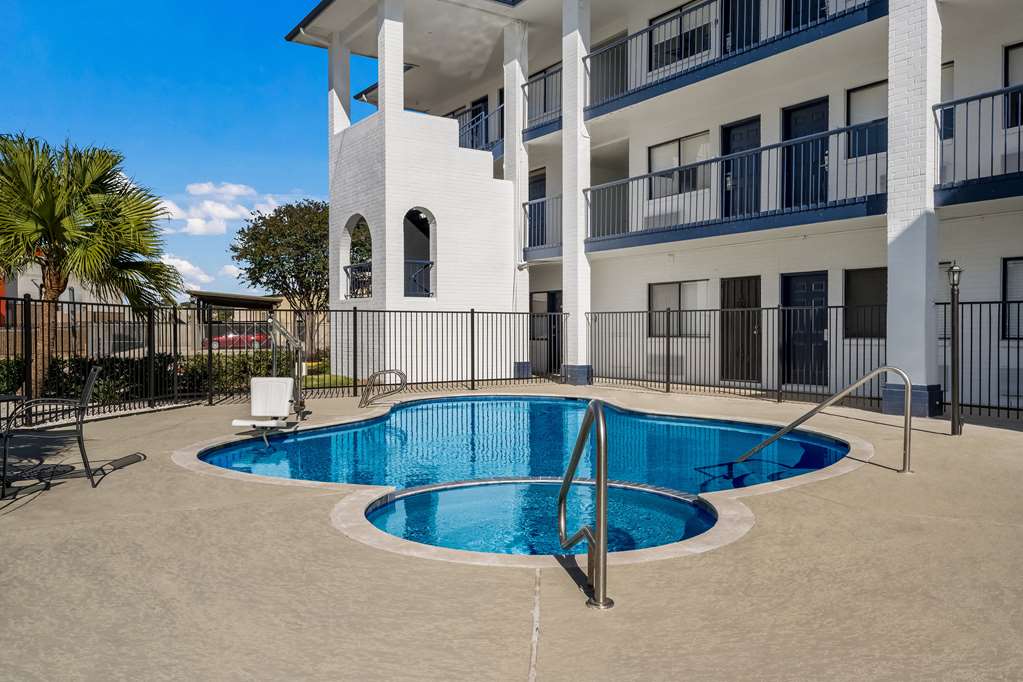 SureStay by Best Western Spring North Houston - photo 8
