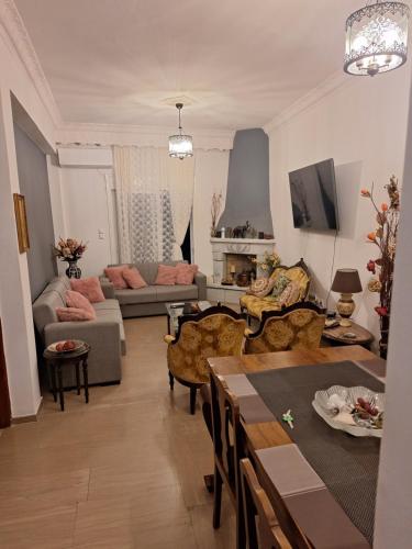Valerias house — 4-Star Luxury Hotel in Aigio, Greece