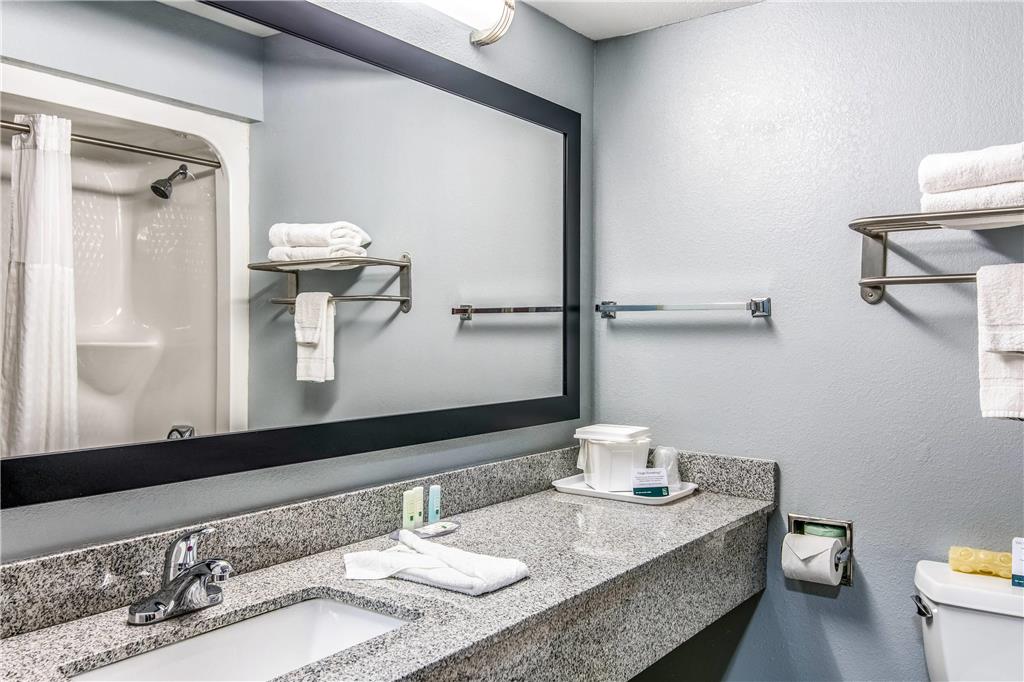 Quality Suites Maumelle Little Rock Northwest - photo 13