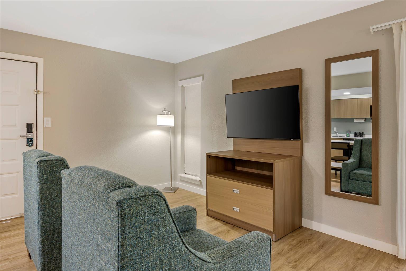 MainStay Suites Springfield South Battlefield Rd - photo 19
