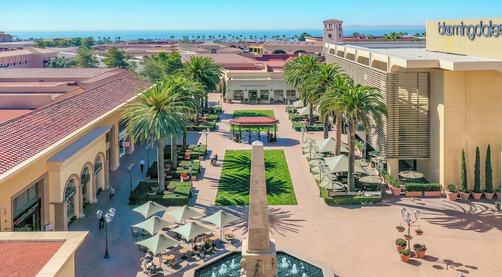 Hampton Inn by Hilton Costa Mesa Newport Beach - photo 39